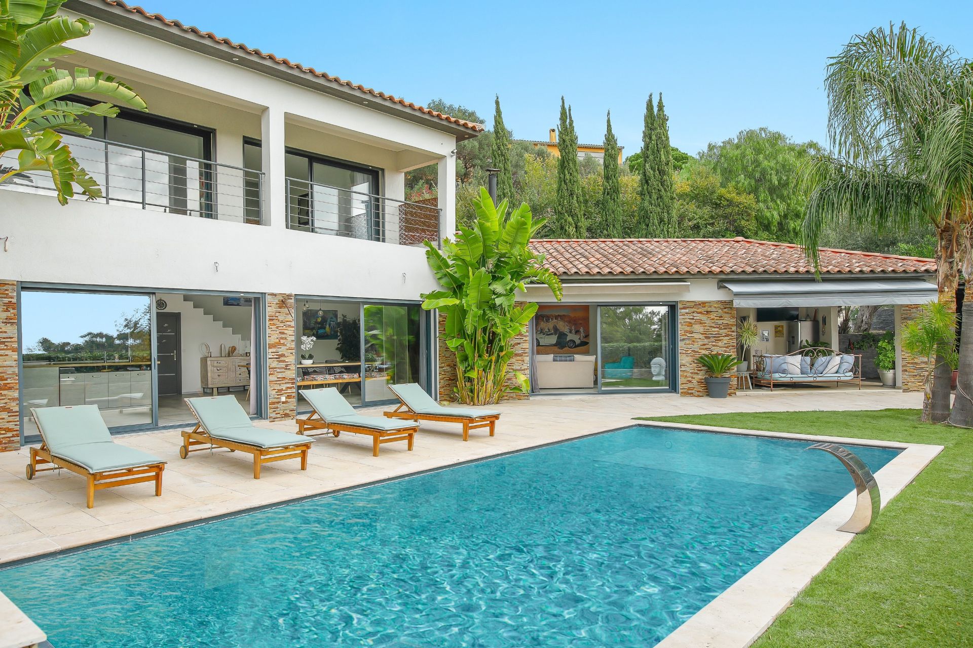 maison 7 Pièces en vente sur OLLIOULES (83190)