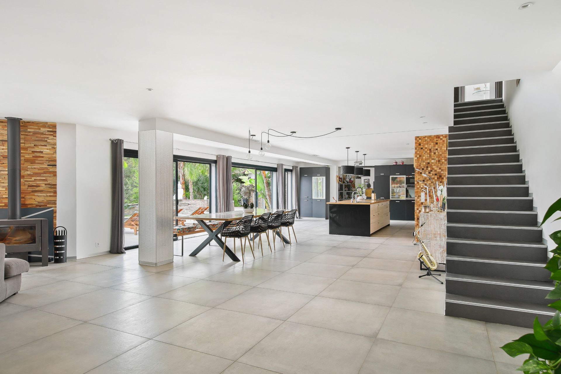 maison 7 Pièces en vente sur OLLIOULES (83190)