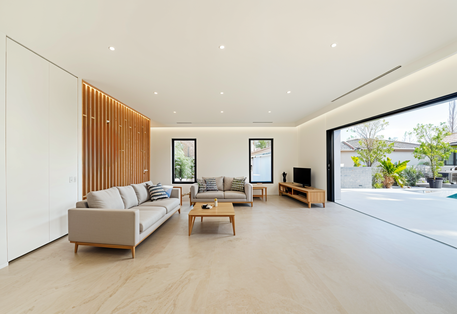 maison 6 Pièces en location sur SANARY SUR MER (83110)