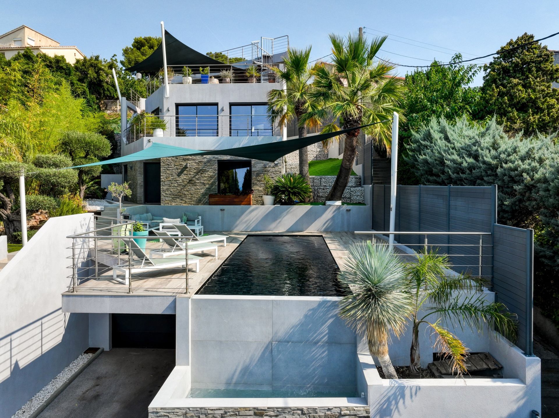 villa 7 Pièces en vente sur LA GARDE (83130)