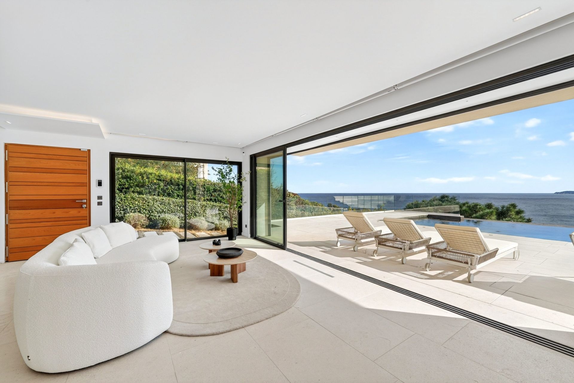 maison 5 Pièces en vente sur RAYOL CANADEL SUR MER (83820)