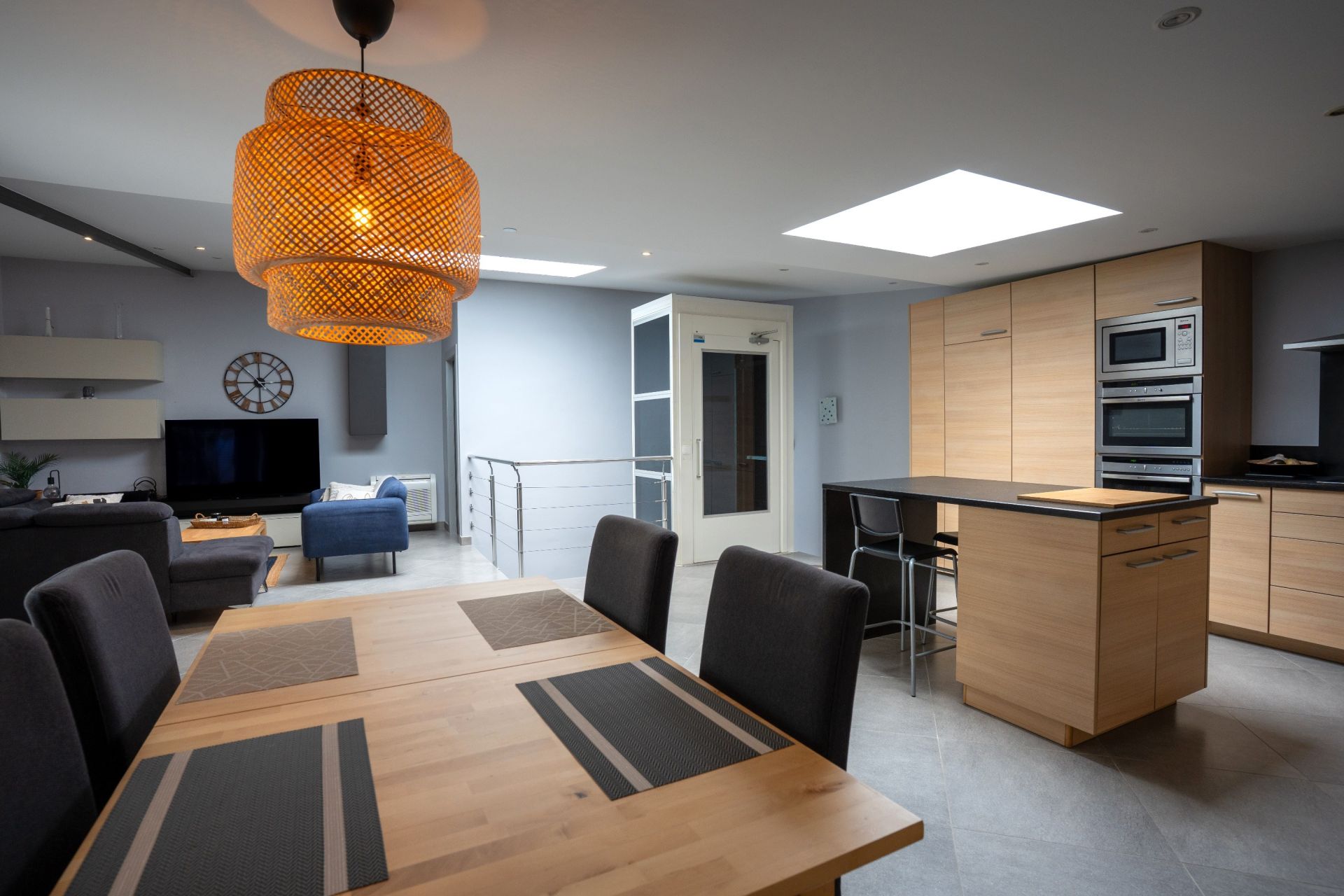 appartement 5 Pièces en vente sur HYERES (83400)