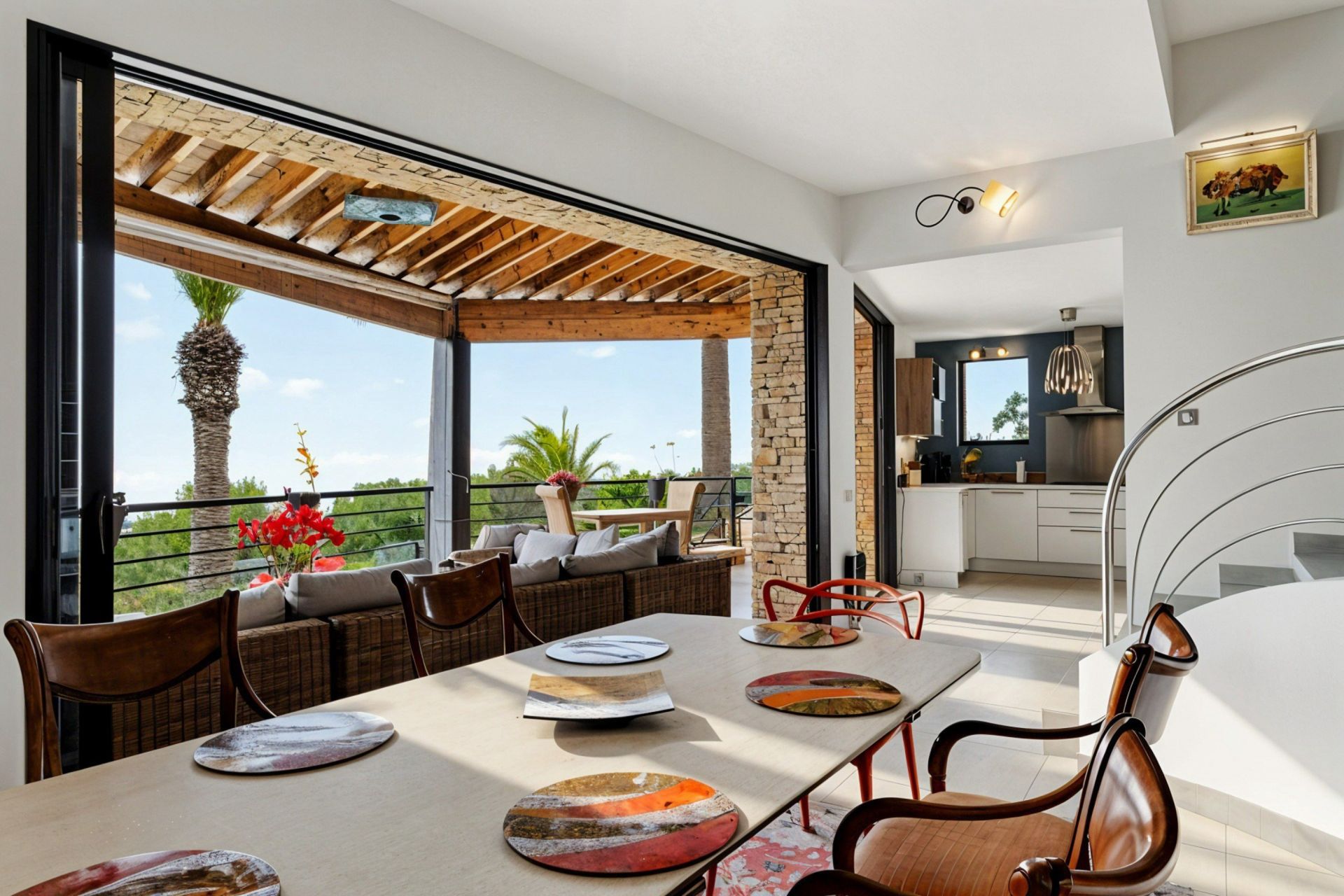 house 8 Rooms for sale on BANDOL (83150)