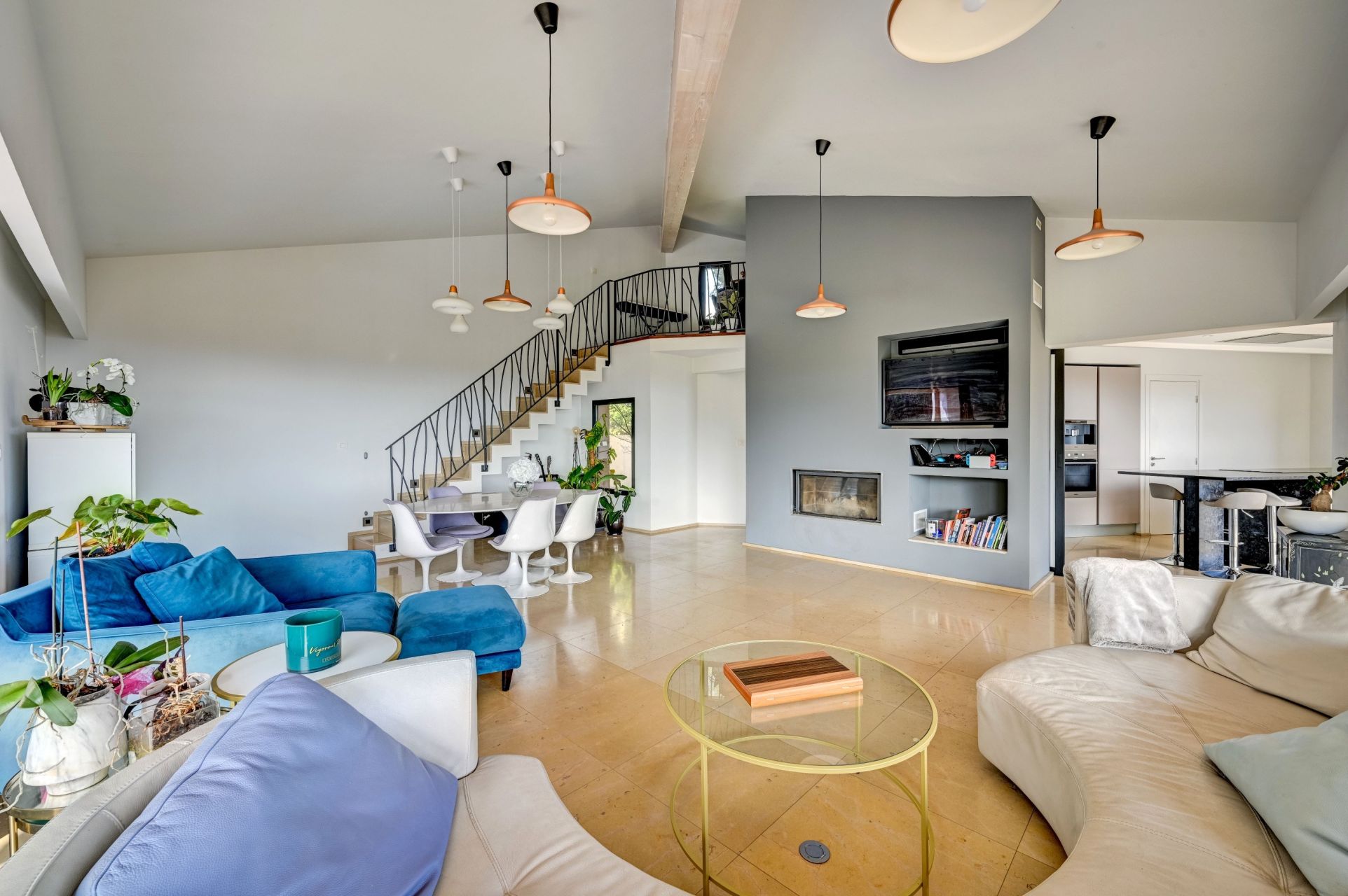 maison contemporaine 5 Pièces en vente sur LA SEYNE SUR MER (83500)