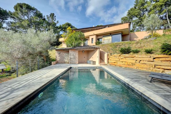 Vente Maison contemporaine La Seyne-sur-Mer 5&nbsp;Pièces 202&nbsp;m²