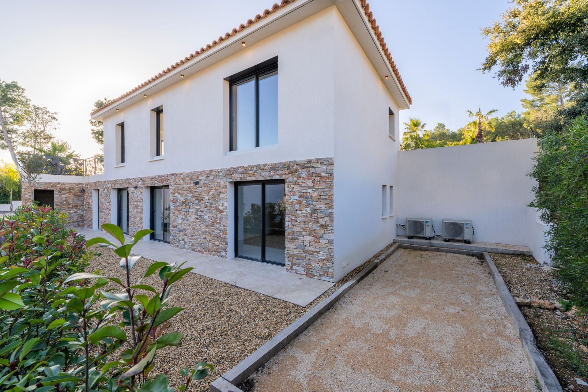 maison 6 Pièces en vente sur SANARY SUR MER (83110)