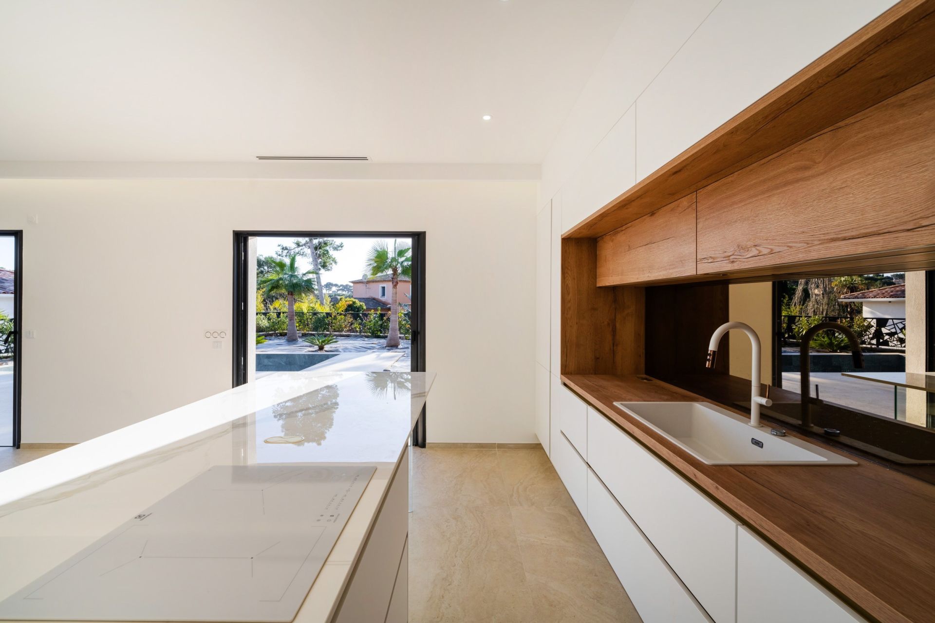 maison 6 Pièces en vente sur SANARY SUR MER (83110)