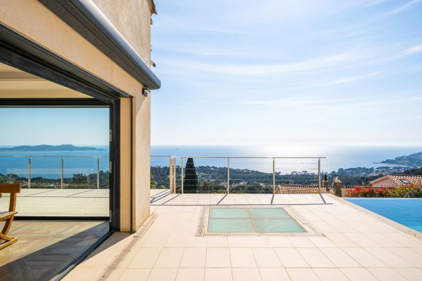 Vente Maison Carqueiranne 9&nbsp;Pièces 260&nbsp;m²