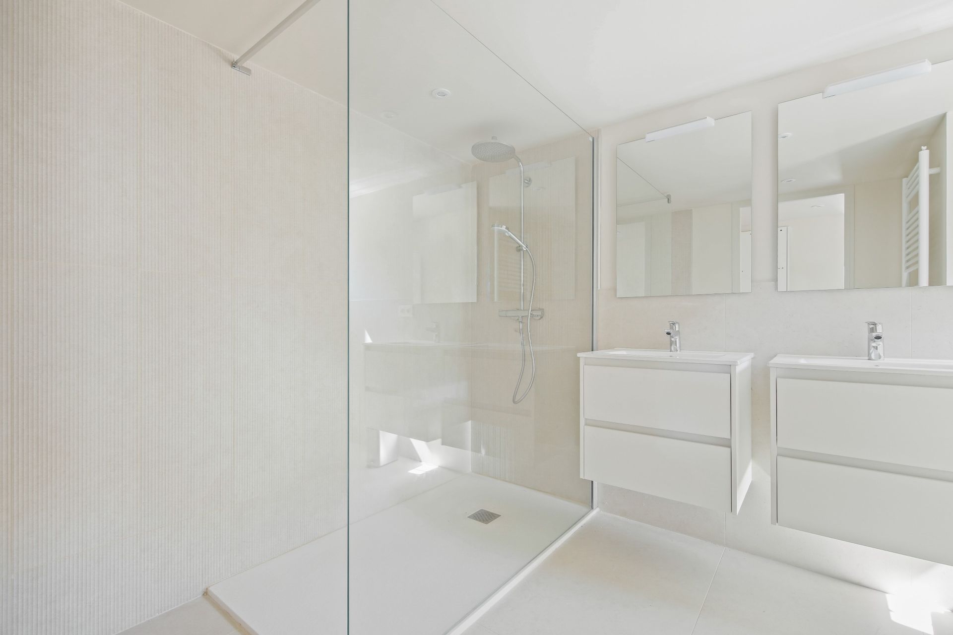 maison 6 Pièces en location sur SANARY SUR MER (83110)