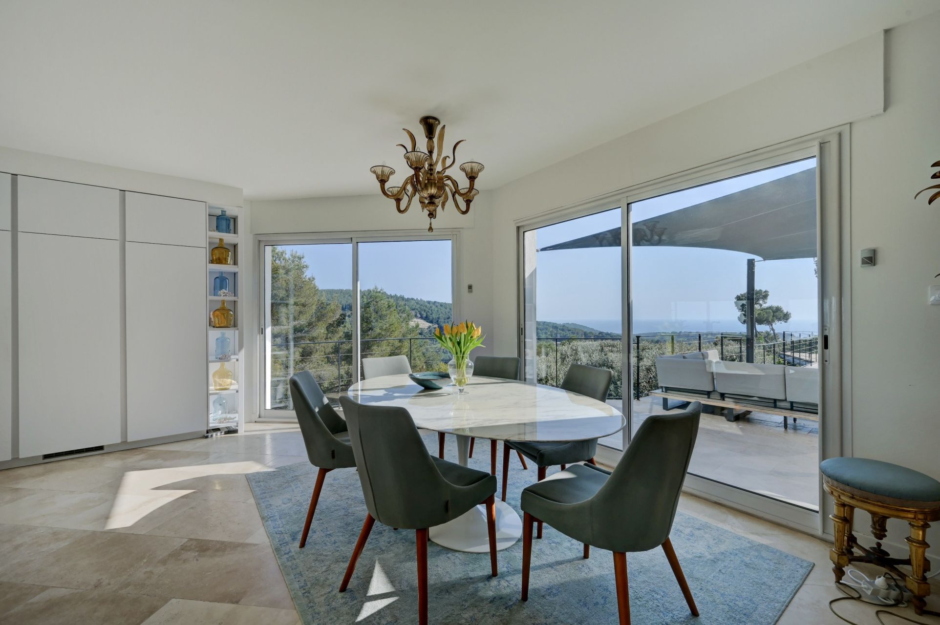 house 7 Rooms for sale on ST CYR SUR MER (83270)