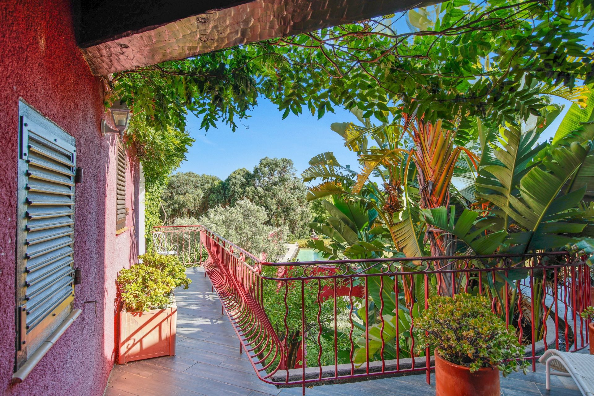 maison 13 Pièces en vente sur LA LONDE LES MAURES (83250)