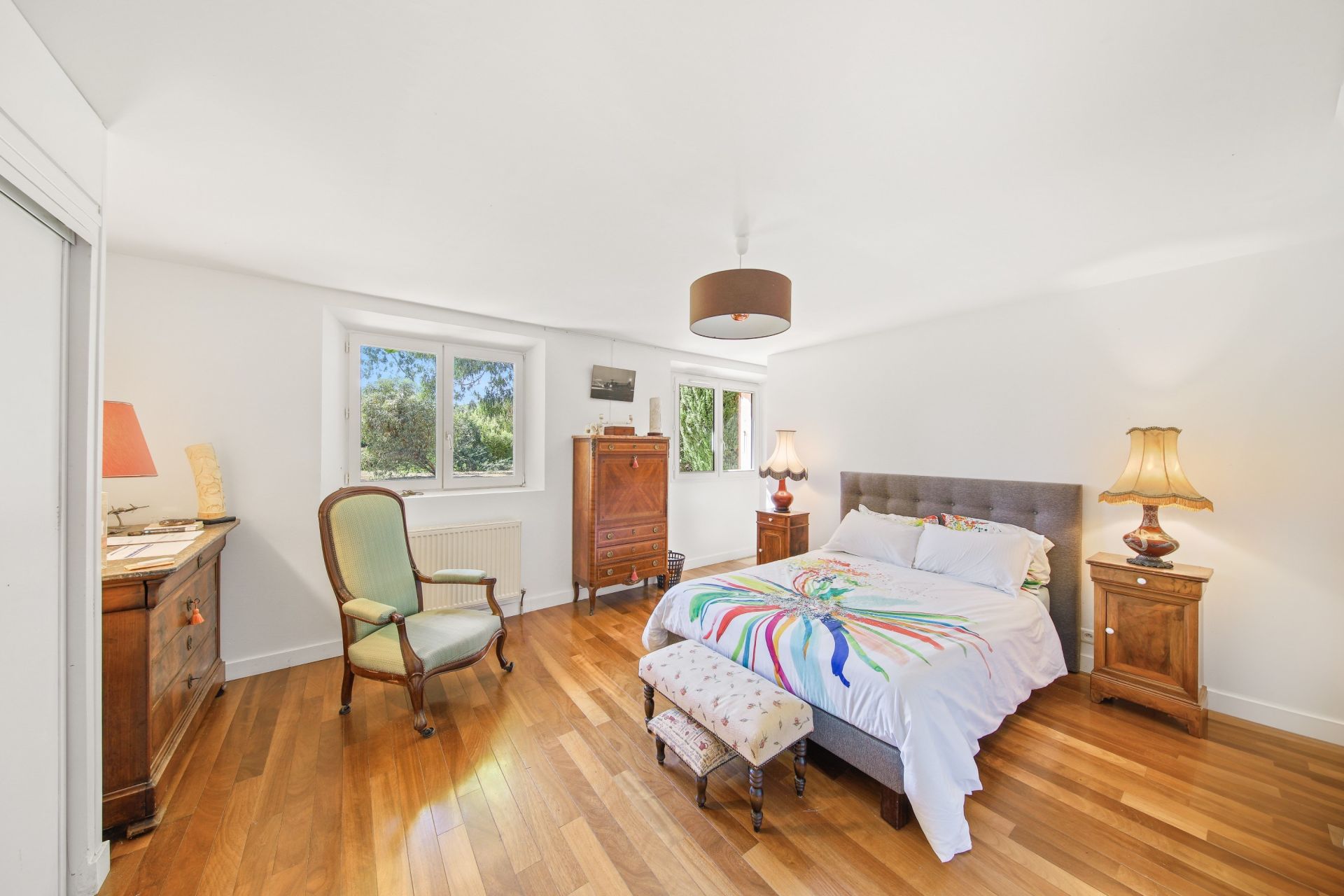 maison 13 Pièces en vente sur LA LONDE LES MAURES (83250)