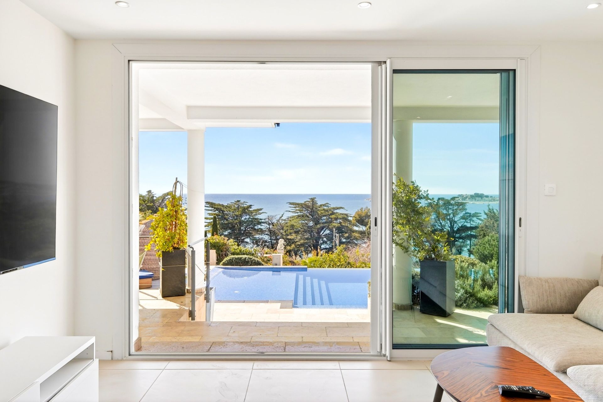 maison 5 Pièces en location saisonnière sur SANARY SUR MER (83110)