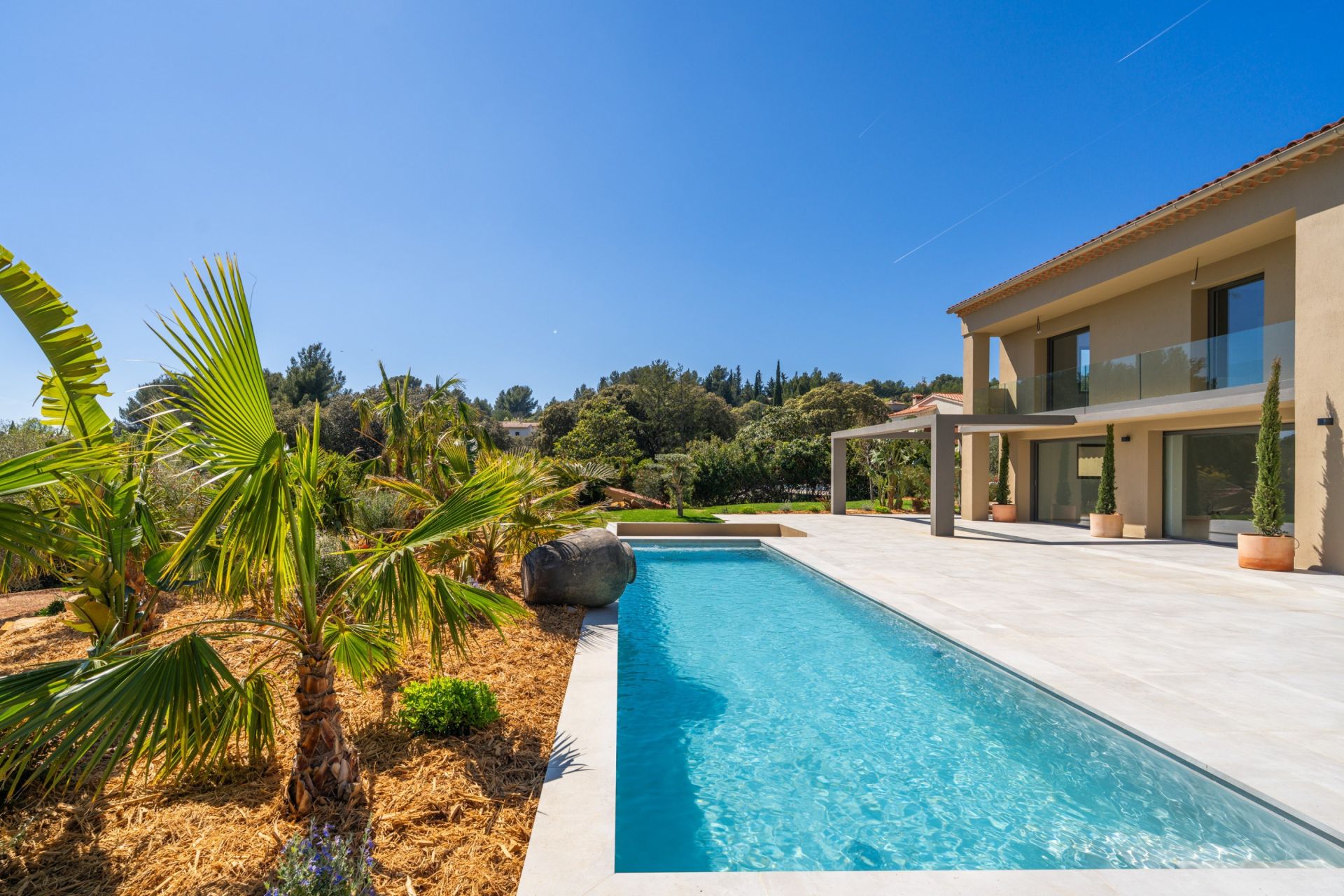 maison 6 Pièces en vente sur LA CADIERE D AZUR (83740)