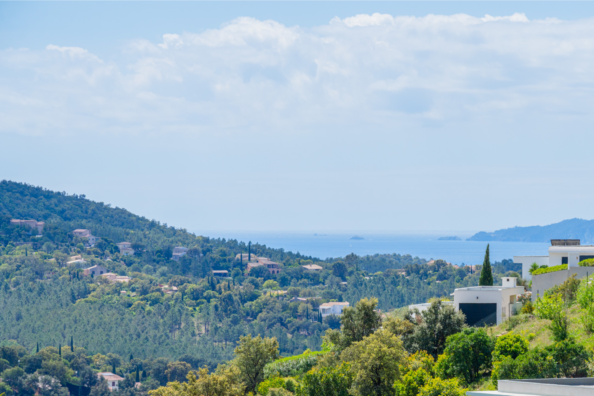 maison 6 Pièces en vente sur LA LONDE LES MAURES (83250)
