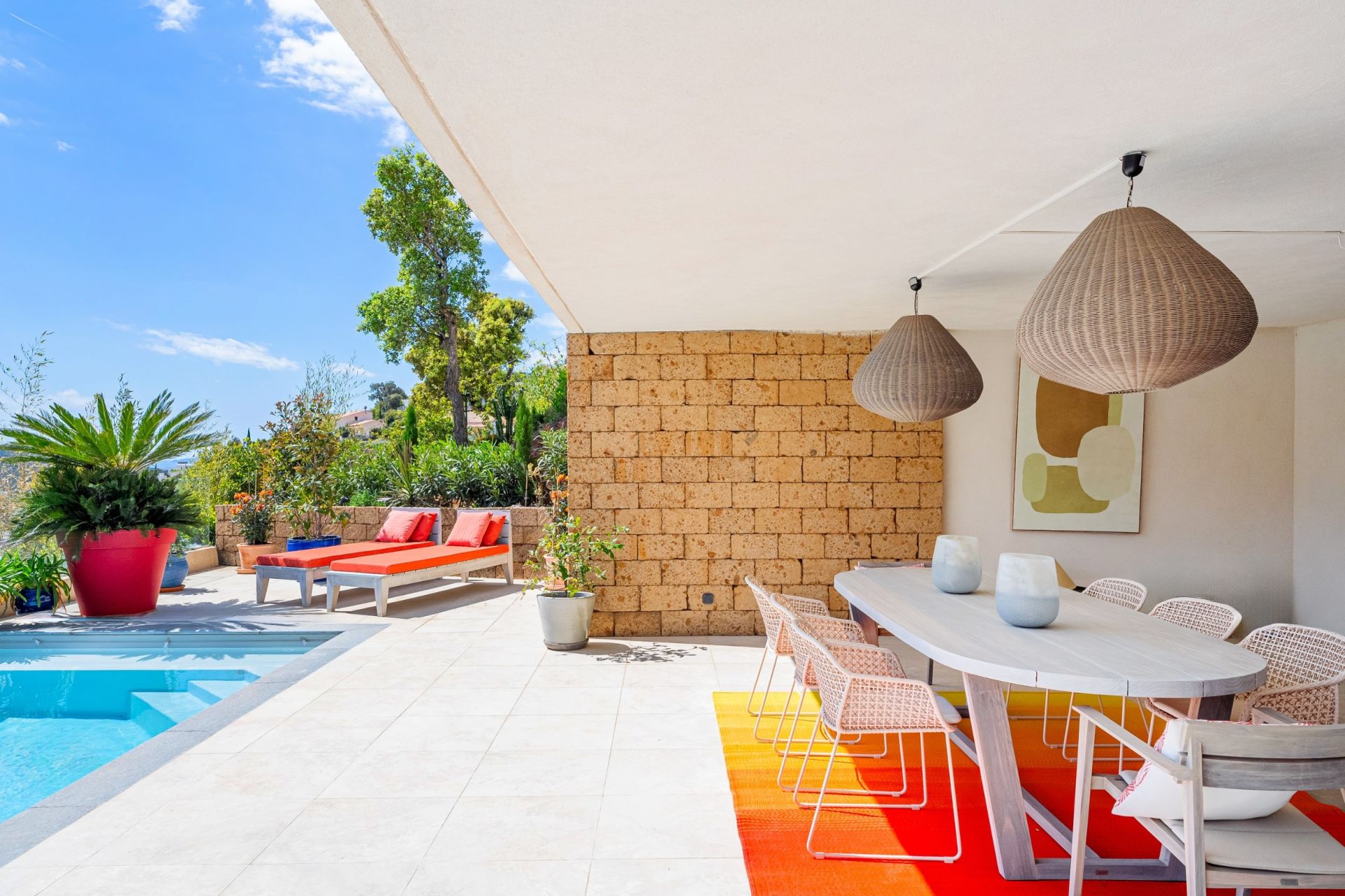 house 6 Rooms for sale on LA LONDE LES MAURES (83250)