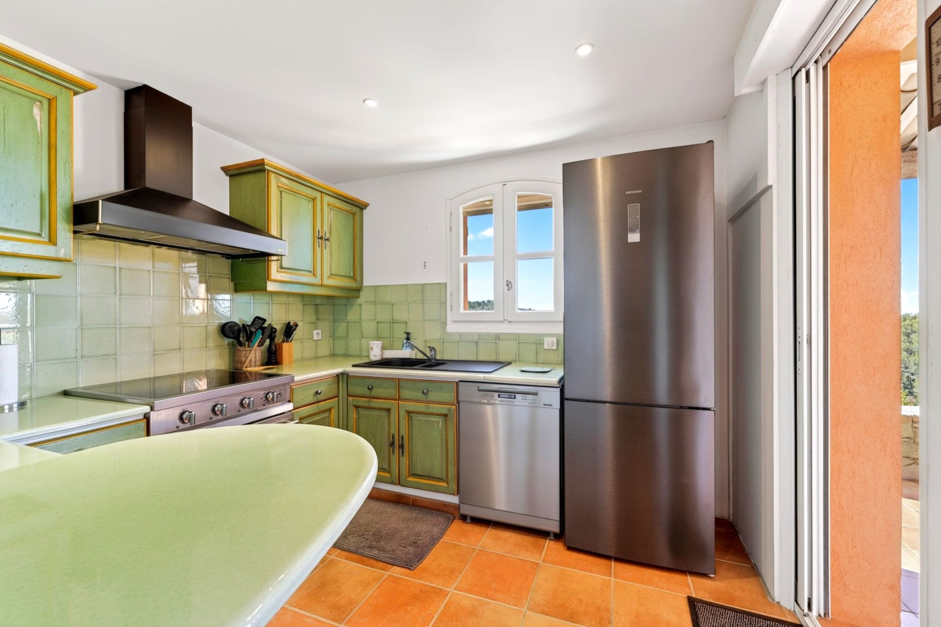 maison 5 Pièces en vente sur ST CYR SUR MER (83270)