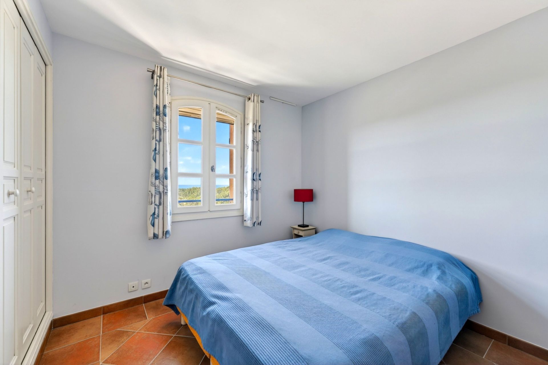 maison 5 Pièces en vente sur ST CYR SUR MER (83270)