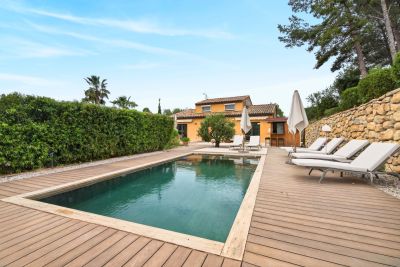 Sale House Saint-Cyr-sur-Mer 11&nbsp;Rooms 407&nbsp;m²
