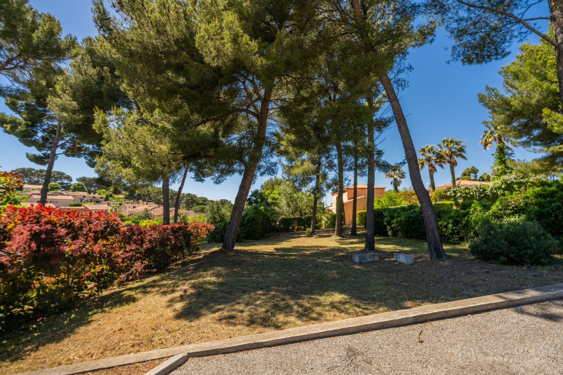 terrain en vente sur SANARY SUR MER (83110)