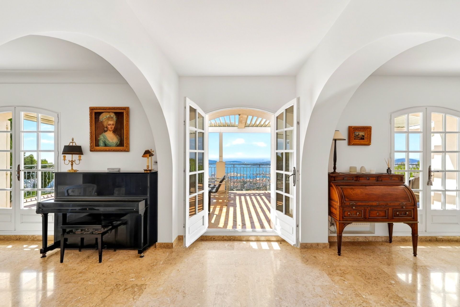 maison 10 Pièces en vente sur TOULON (83200)