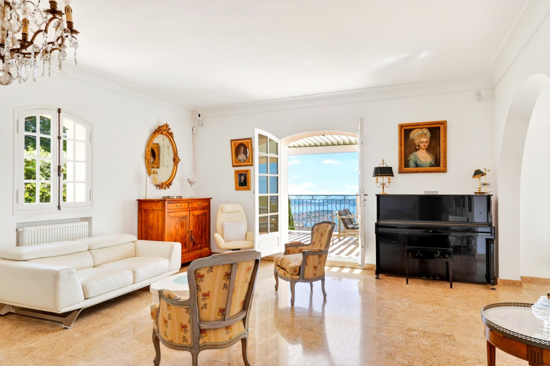 maison 10 Pièces en vente sur TOULON (83200)