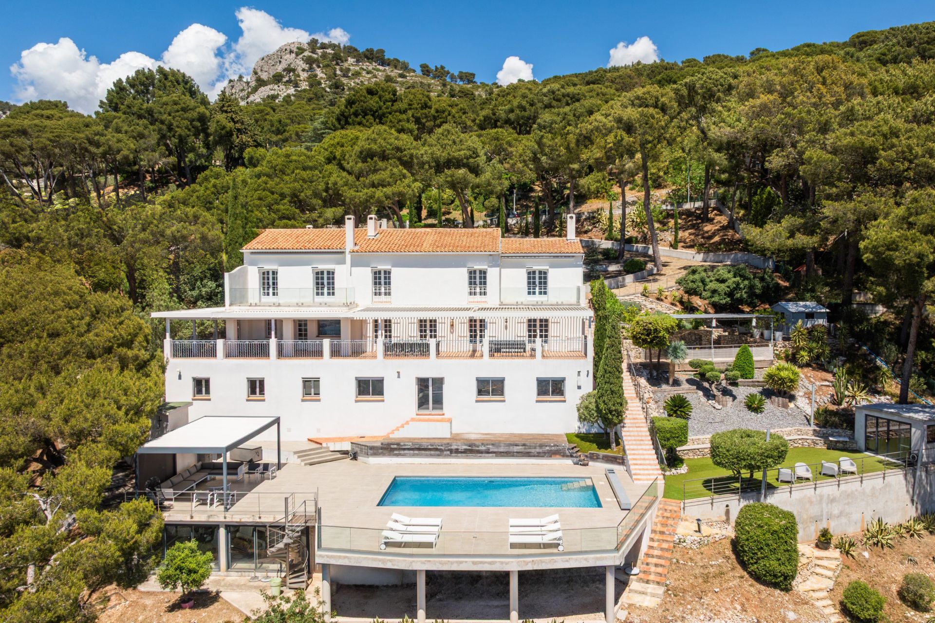maison 10 Pièces en vente sur TOULON (83200)