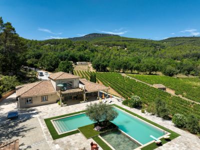Vente Maison Besse-sur-Issole 7&nbsp;Pièces 312&nbsp;m²
