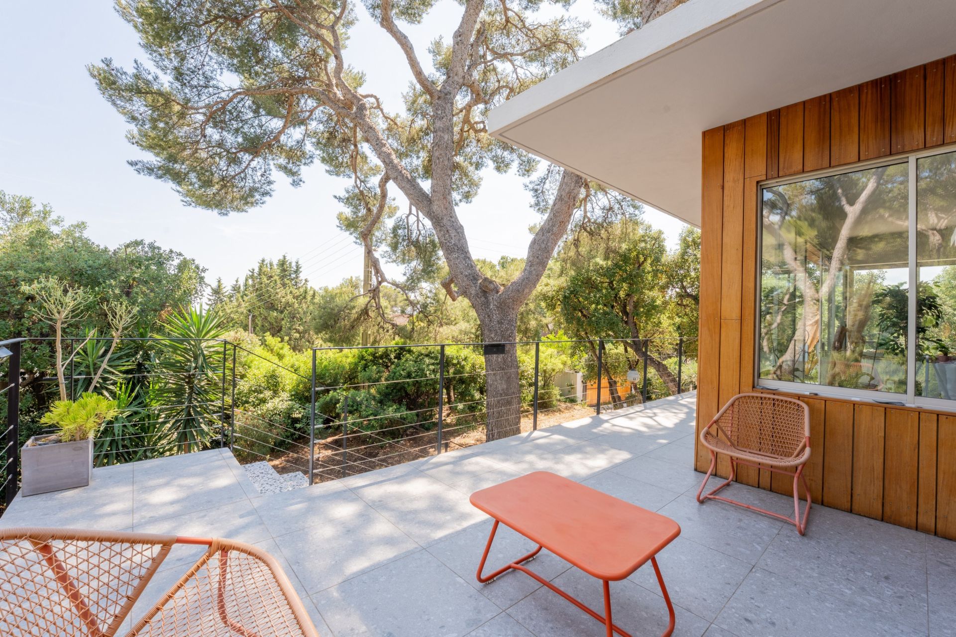 villa 6 Pièces en vente sur LA SEYNE SUR MER (83500)