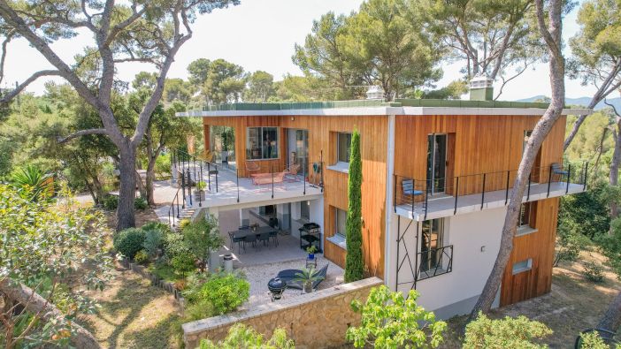 Sale House La Seyne-sur-Mer 6&nbsp;Rooms 215&nbsp;m²