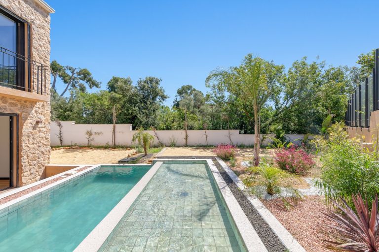 maison 5 Pièces en vente sur ST CYR SUR MER (83270)