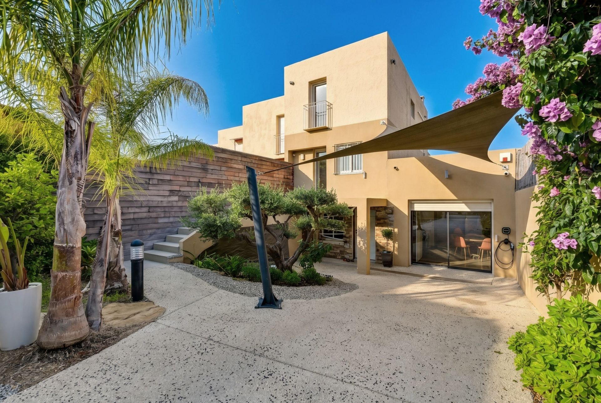 appartement 4 Pièces en vente sur BANDOL (83150)