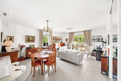 Sale Apartment Hyeres Plage 4&nbsp;Rooms 87&nbsp;m²