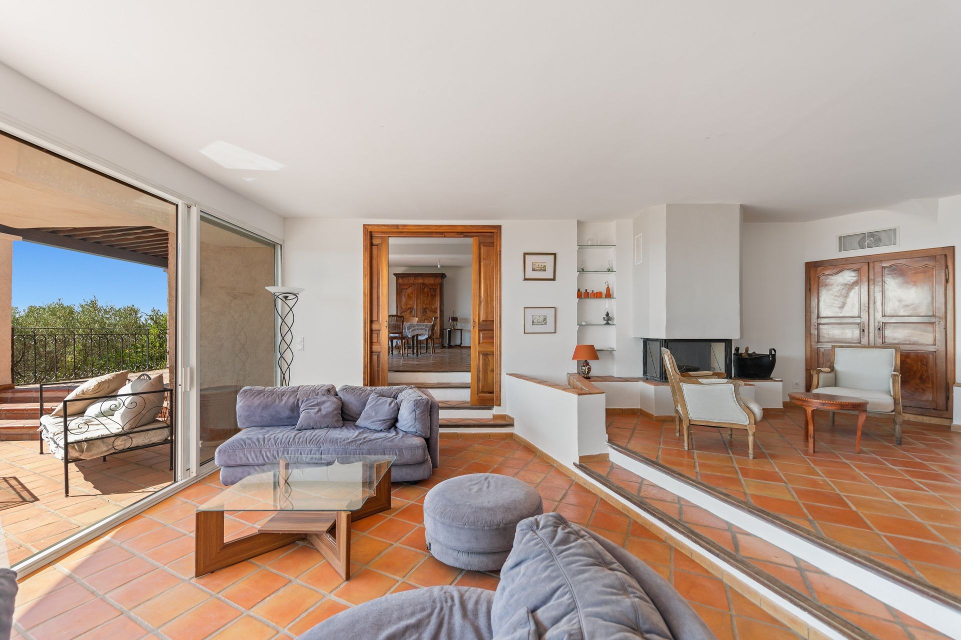 house 7 Rooms for sale on LA FARLEDE (83210)