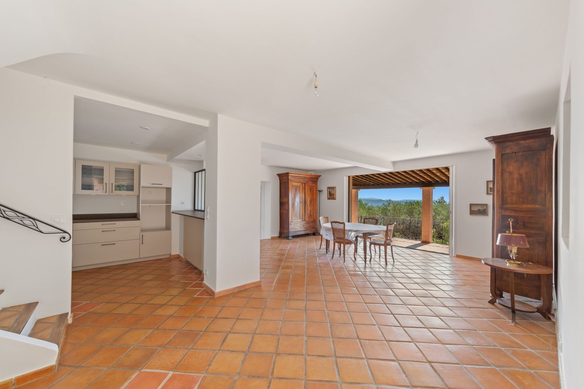 house 7 Rooms for sale on LA FARLEDE (83210)