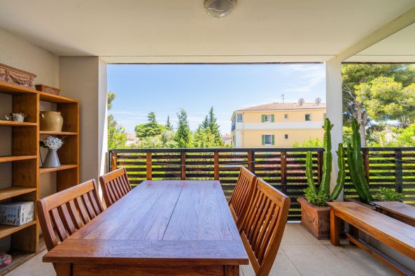 Vente Appartement Sanary-sur-Mer 3&nbsp;Pièces 66&nbsp;m²