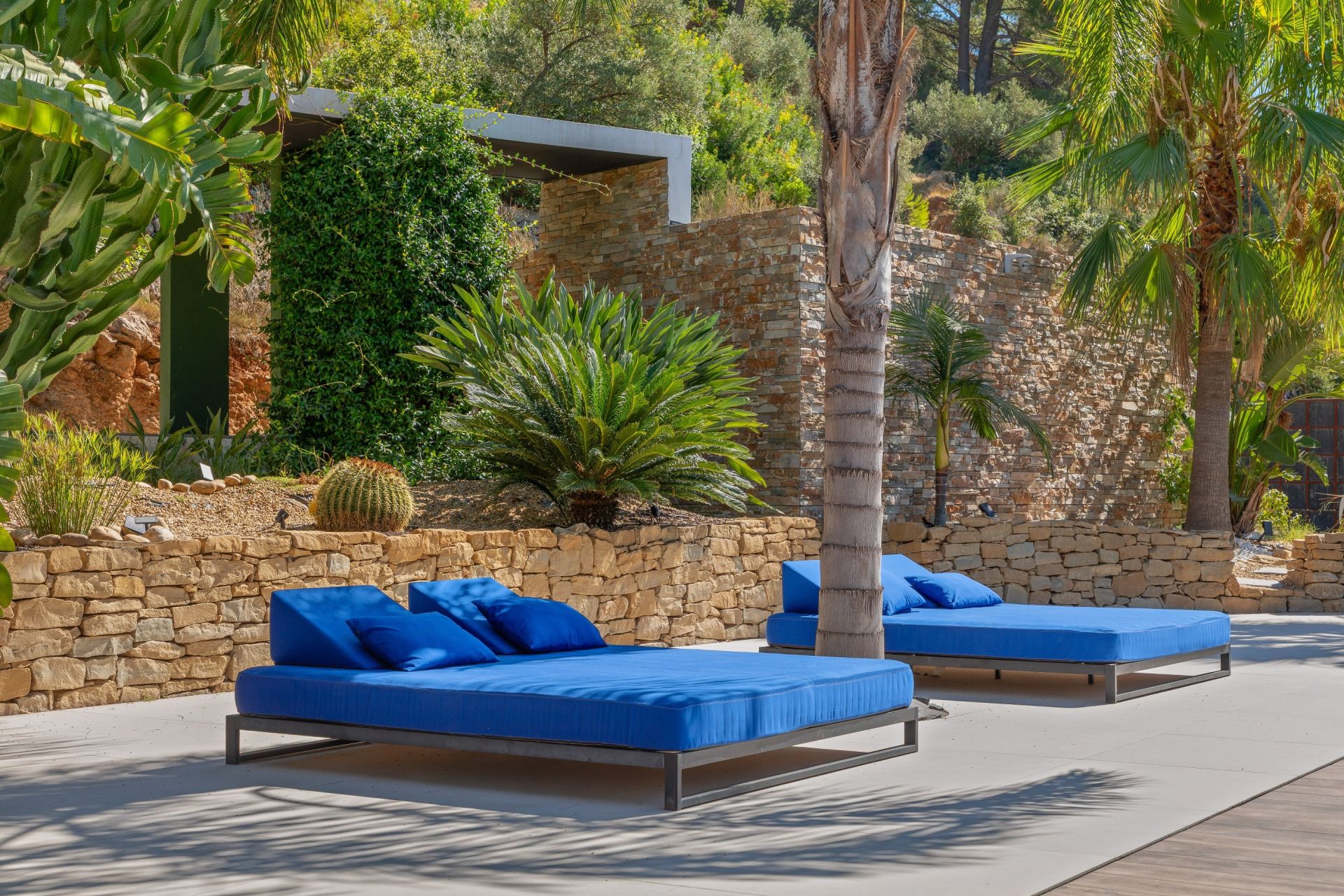 villa 7 Pièces en vente sur LA VALETTE DU VAR (83160)