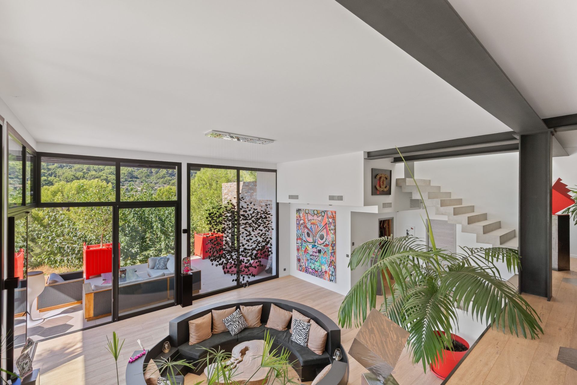 villa 7 Pièces en vente sur LA VALETTE DU VAR (83160)