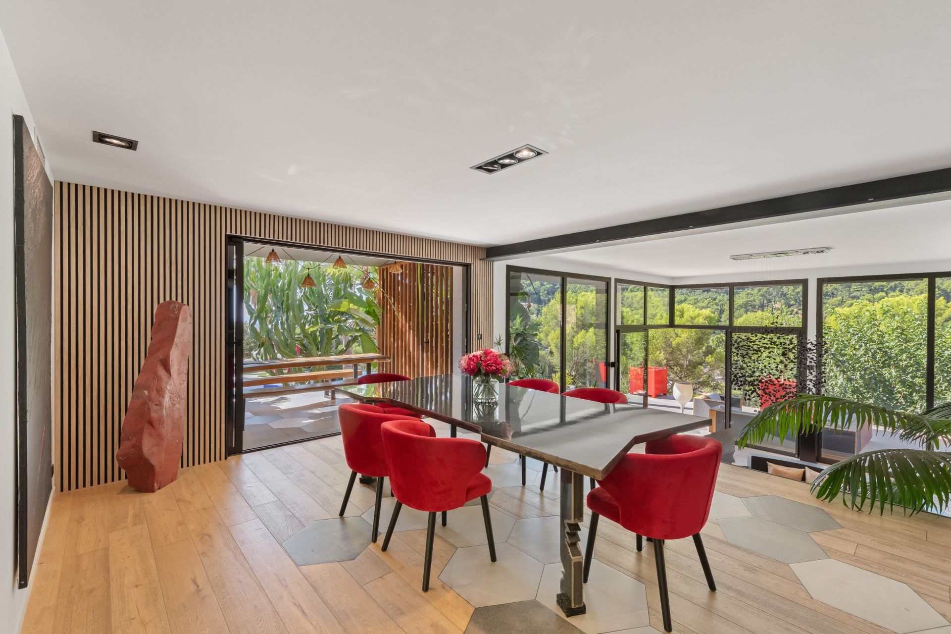 villa 7 Pièces en vente sur LA VALETTE DU VAR (83160)