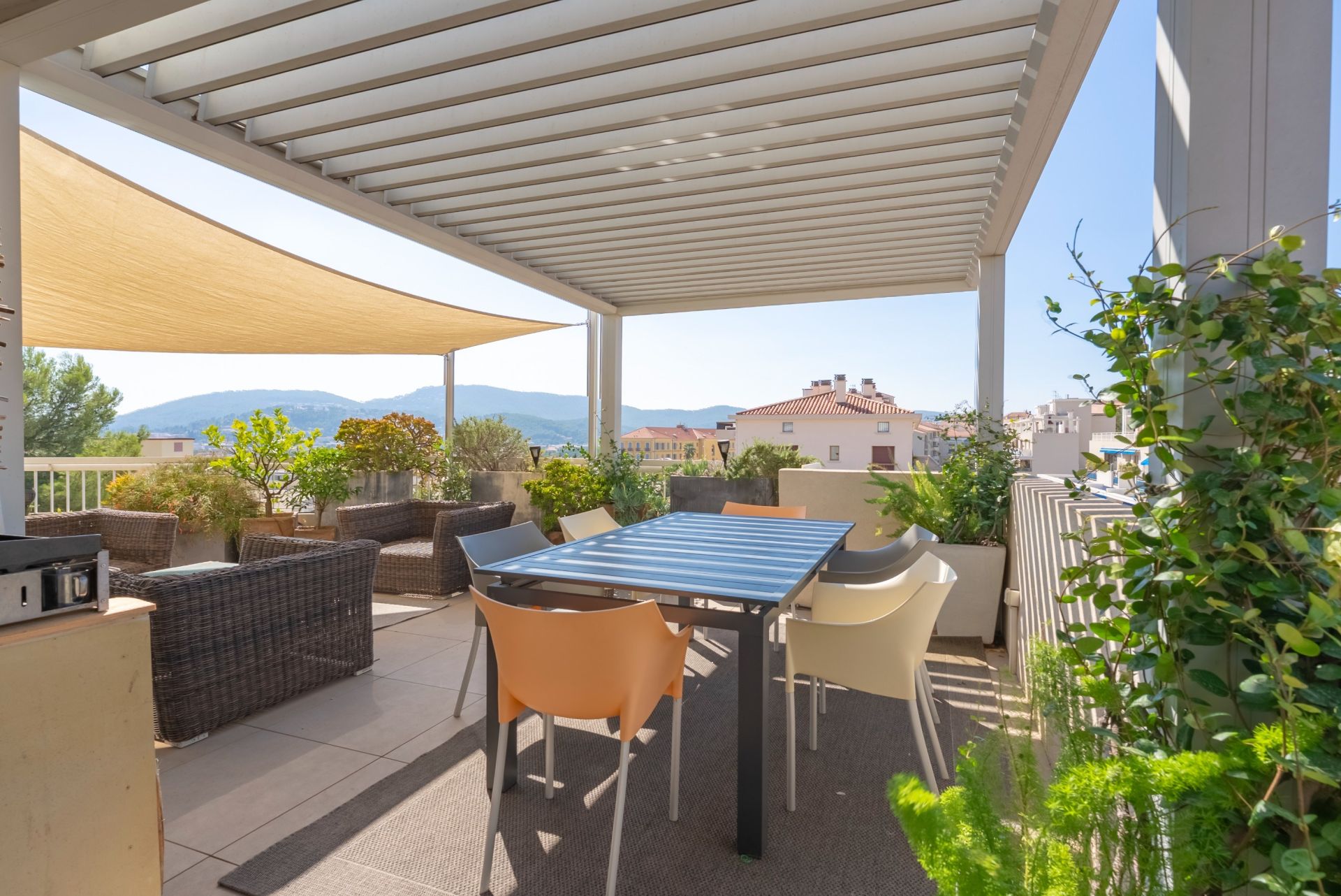 appartement 4 Pièces en vente sur HYERES (83400)