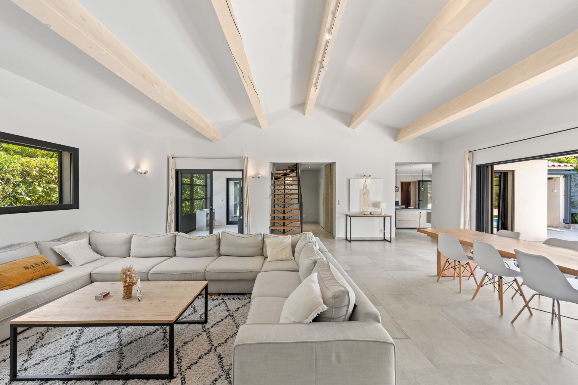 maison 5 Pièces en vente sur SANARY SUR MER (83110)