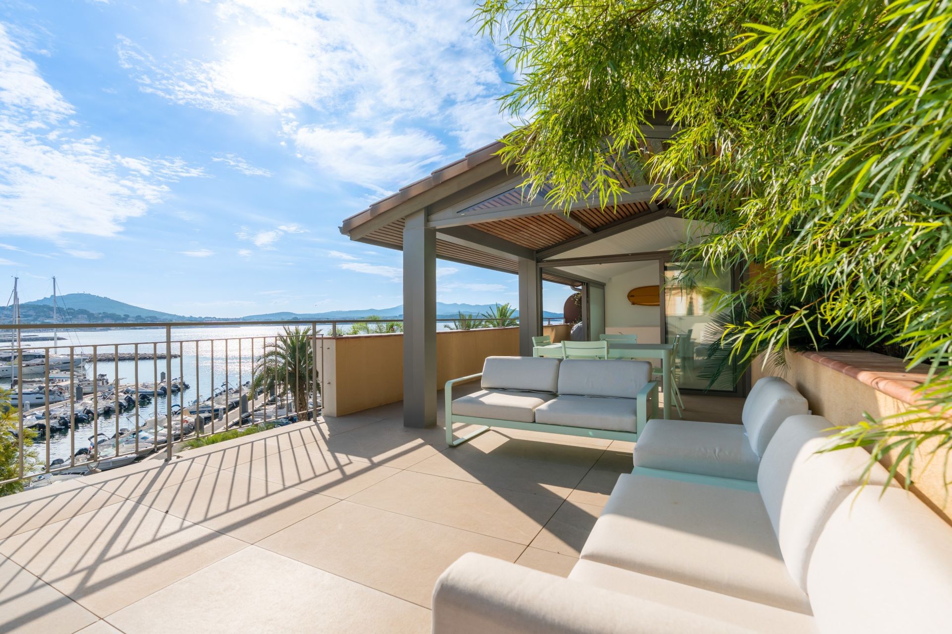 maison de ville 5 Pièces en vente sur SANARY SUR MER (83110)