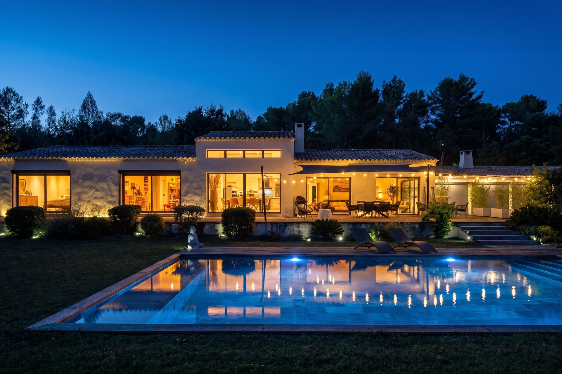 house 6 Rooms for sale on LE CASTELLET (83330)
