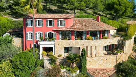house 7 Rooms for sale on ST CYR SUR MER (83270) Sale House Saint-Cyr-sur-Mer 7 Rooms 340 m²