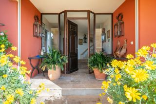 house 7 Rooms for sale on ST CYR SUR MER (83270)