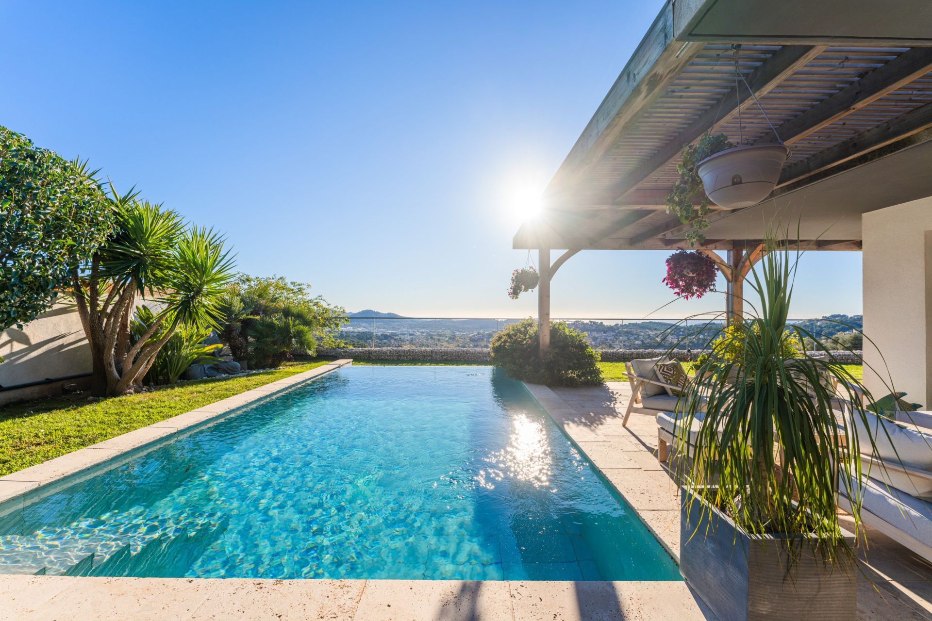 maison 6 Pièces en vente sur OLLIOULES (83190)