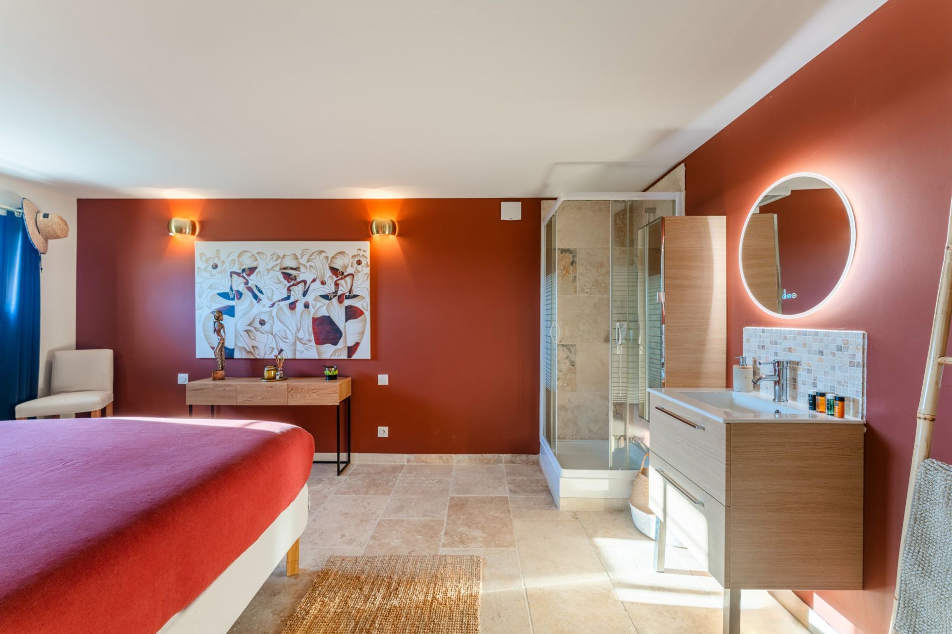 house 6 Rooms for sale on OLLIOULES (83190)