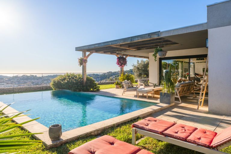 maison 6 Pièces en vente sur OLLIOULES (83190)