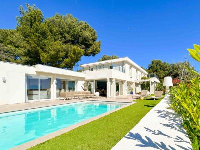 Vacances Maison d'architecte Sanary-sur-Mer 9&nbsp;Pièces 330&nbsp;m²