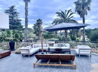 house 7 Rooms for seasonal rent on LE CASTELLET (83330)